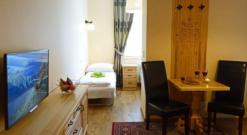 Osrodek Wypoczynkowy Tatrzanska Hotel Zakopane Bilik gambar